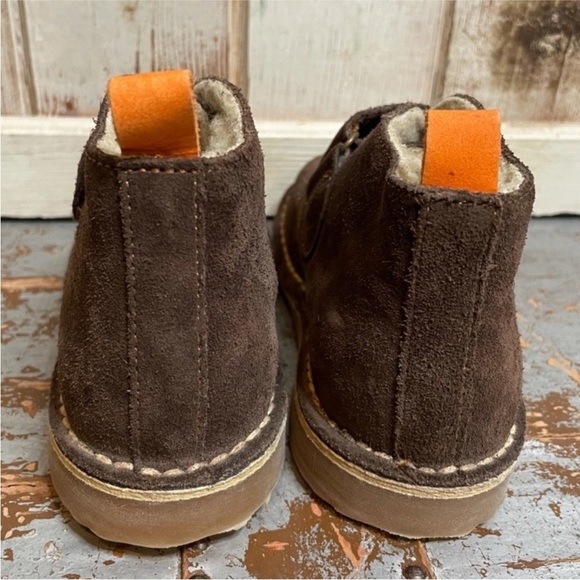 Boden Boys Desert Suede Boots Chocolate - Picture 7 of 11